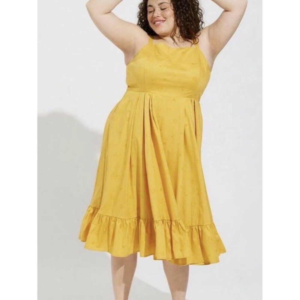 Torrid Disney size 1 Mickey Mouse Embroidery Midi Dress